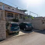 Apartments With A Parking Space Jelsa, Hvar - 134